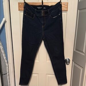 ‼️CLEARANCE‼️Torrid Women's Midnight Blue Skinny Jeans‎